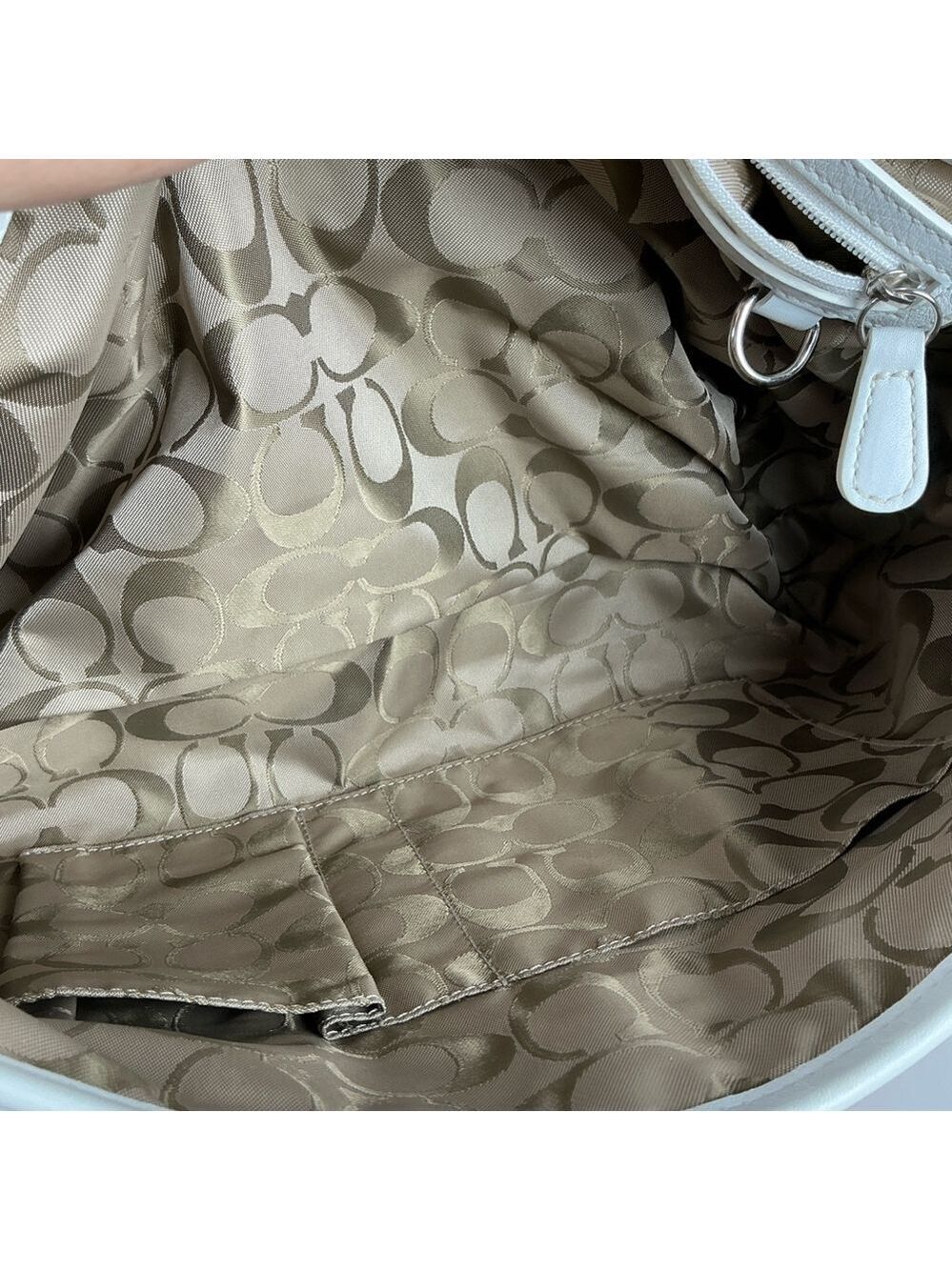 Coach Buckle Vintage Hand Shoulder Bag Soho‎ White Leather Satchel Silver Hardwa - Picture 11 of 16